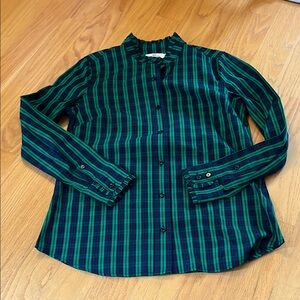 Vineyard Vines navy/green tartan ruffle button down shirt size 8